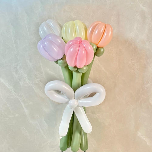 pastel cutie balloon bouquet[4]