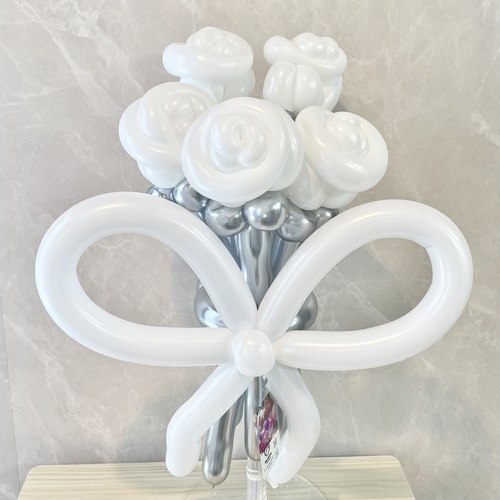 white×silver rose balloon bouquet[4]