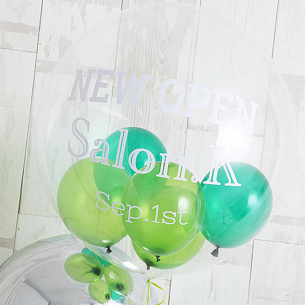 明るく鮮やかなペリドットグリーン