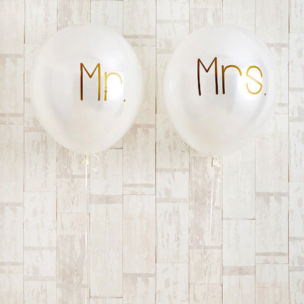 シンプルゴールドMr.&Mrs. Wedding