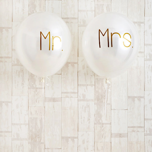 シンプルゴールドMr.&Mrs. Wedding