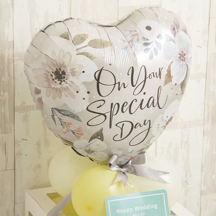 ナチュラルフローラルバルーンキューブボックス