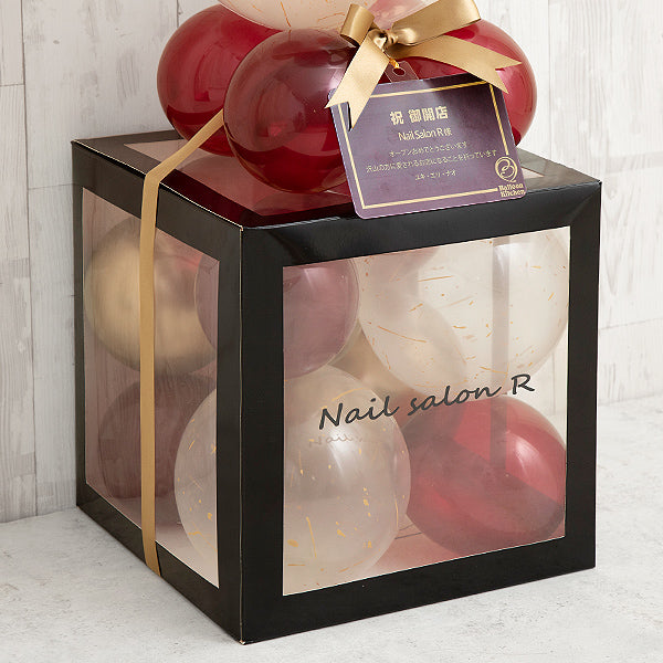 レッド・ゴールドでラグジュアリーなバルーンキューブボックス