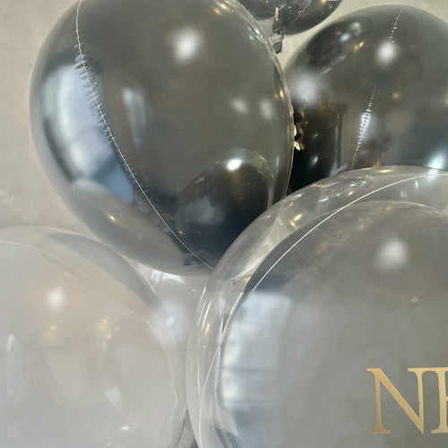 煌めくオニキスブラック×シルバーヘイローリングバルーン