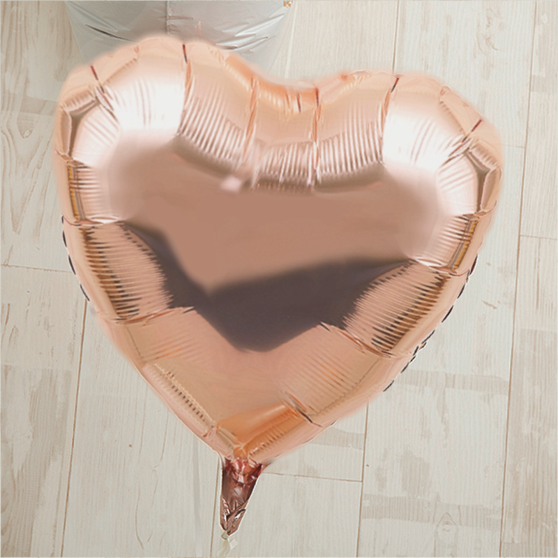 ニュアンスカラーで華を添えるHappy Wedding