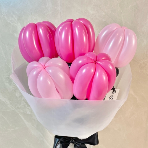 black×pink balloon bouquet[2]